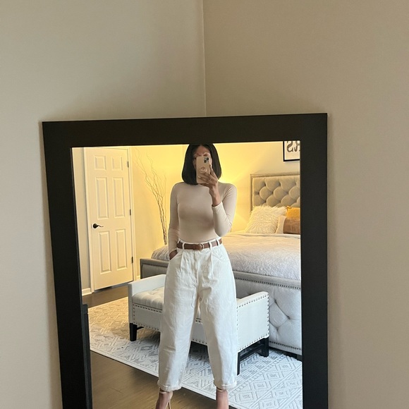 Slouchy Zara High Rise Jeans size 8 - Picture 2 of 5